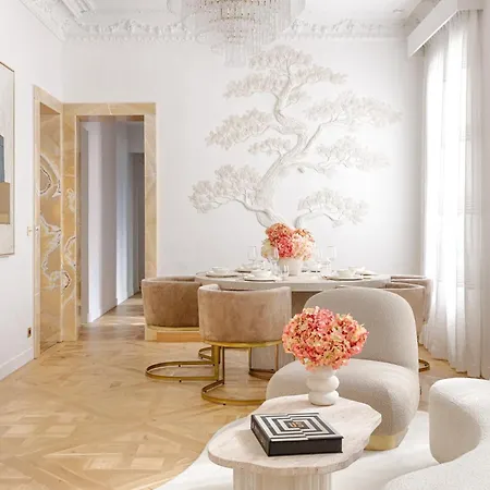 Artistic Luxury 3-bedroom - Champs-elysees Paris