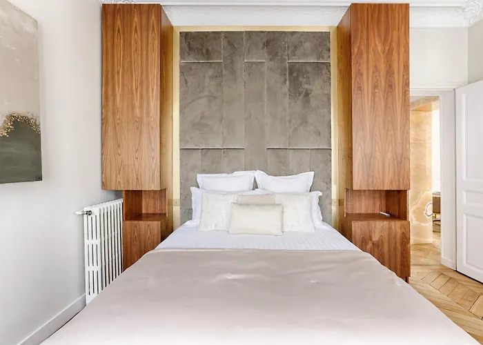 Artistic Luxury 3-bedroom - Champs-elysees * Paris