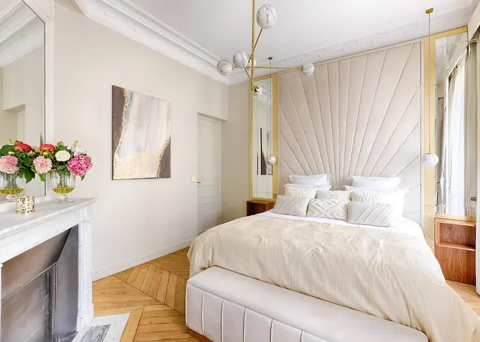 Artistic Luxury 3-bedroom - Champs-elysees Lägenhet *