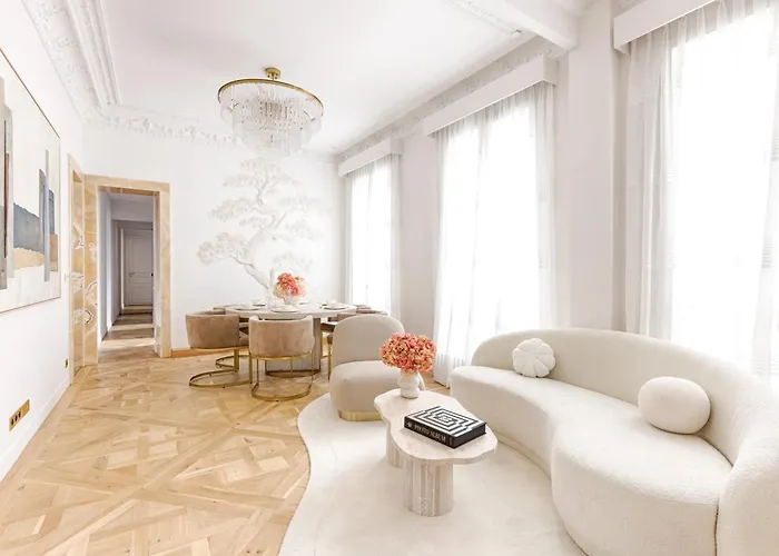 Artistic Luxury 3-bedroom - Champs-elysees Paris